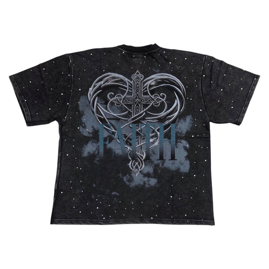 REBEL MINDS MEN'S FAITH MEDUSA CROPPED T-SHIRT