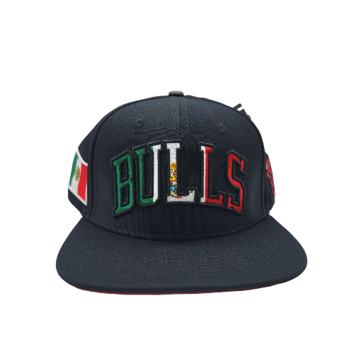 Chicago Bulls Mexico Wordmark Snapback Hat