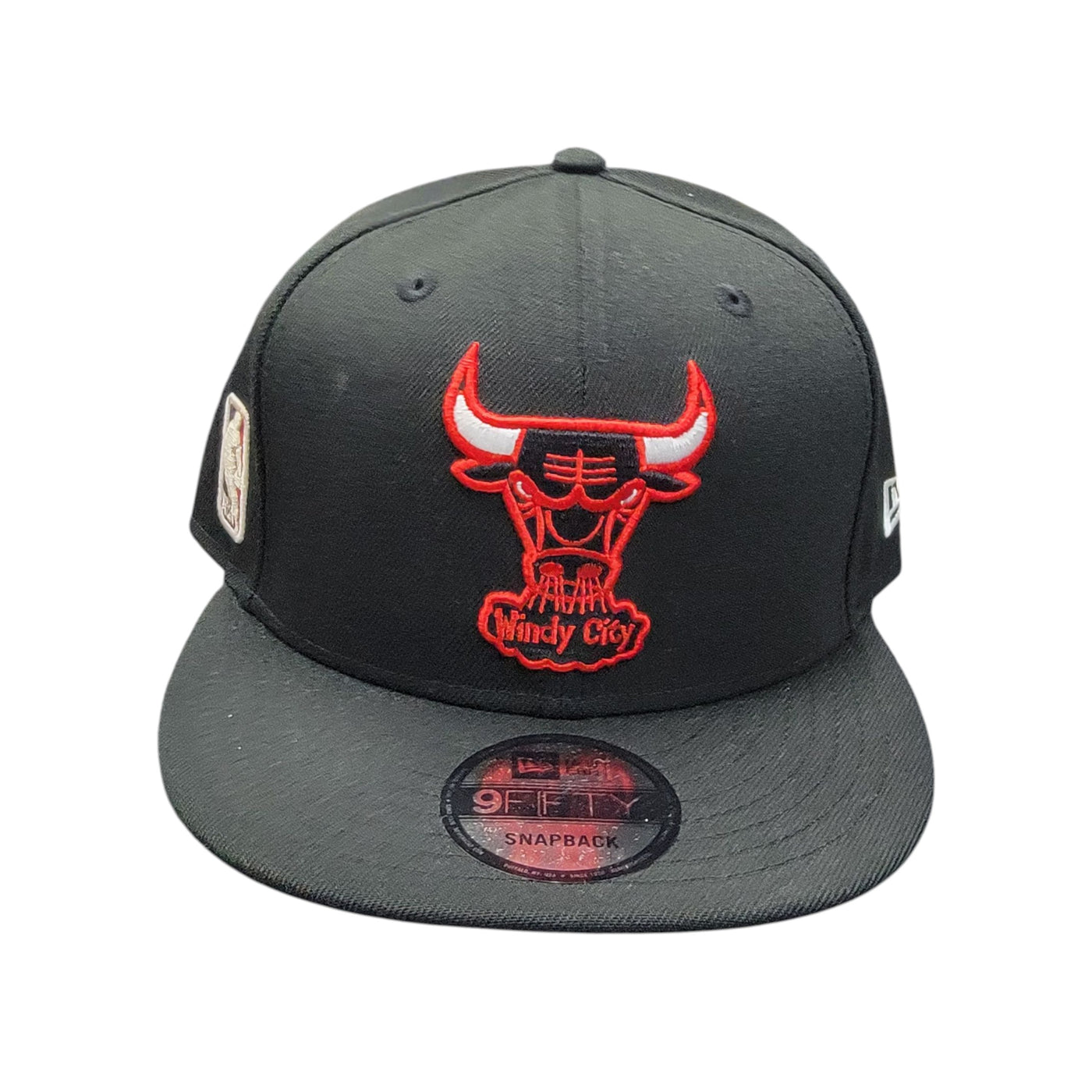 CHICAGO BULLS SNAPBACK HAT BLACK FLAT BRIM