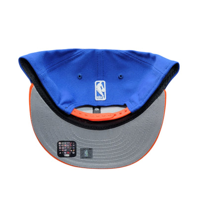 NY KNICKS SNAPBACK HAT ROYAL & ORANGE FLAT BRIM