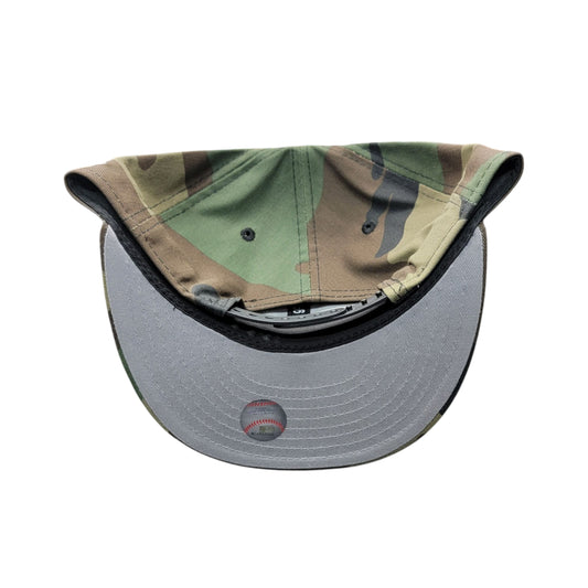 NY SNAPBACK HAT WOOD CAMO FLAT BRIM
