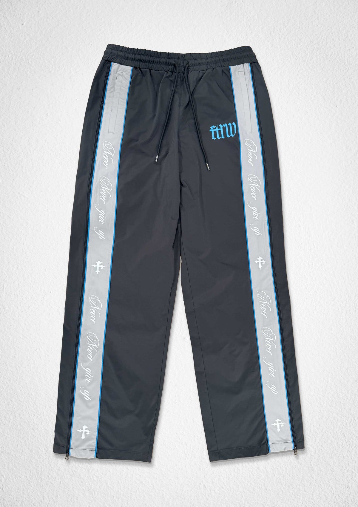 FIRST ROW NEVER GIVE UP MEN’S NYLON TRACK SET GREY