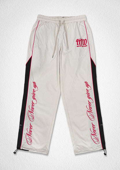 FIRST ROW NEVER GIVE UP MEN’S NYLON TRACK SET CREAM